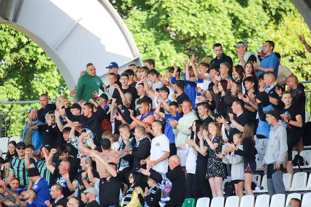 iii-liga-dla-karkonoszy-znowu-po-karnych-115813