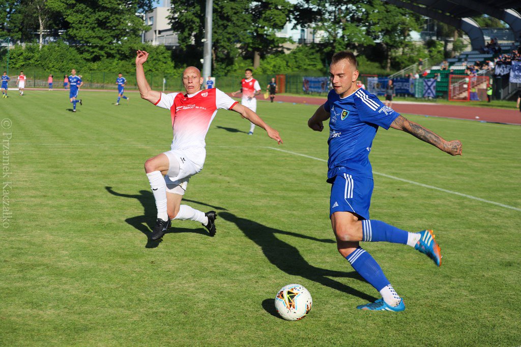 iii-liga-dla-karkonoszy-znowu-po-karnych-115813