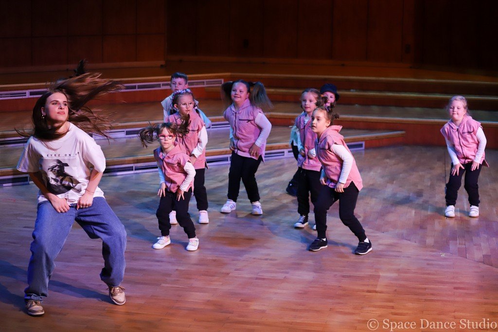 gala-space-dance-studio-115838