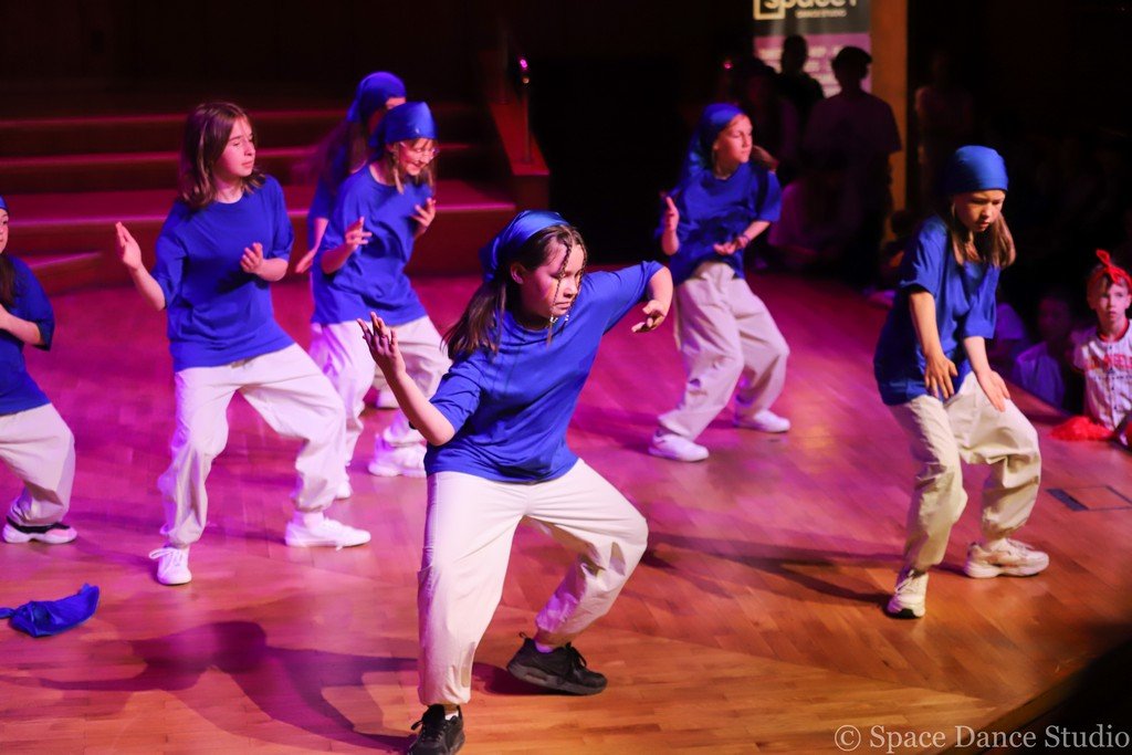 gala-space-dance-studio-115838