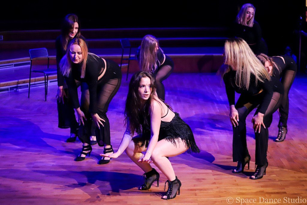 gala-space-dance-studio-115838