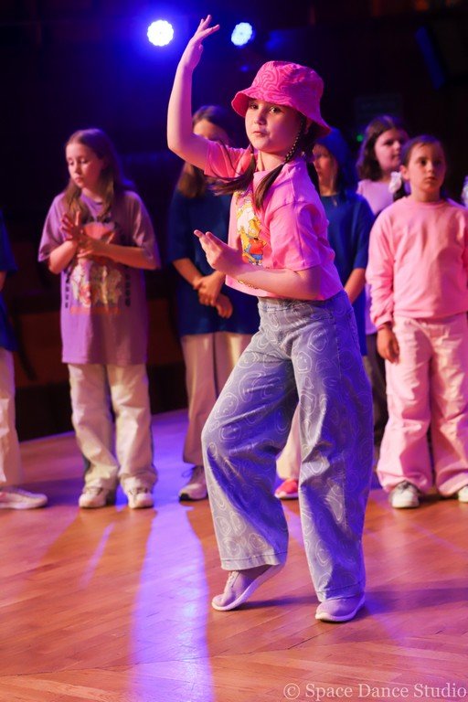 gala-space-dance-studio-115838