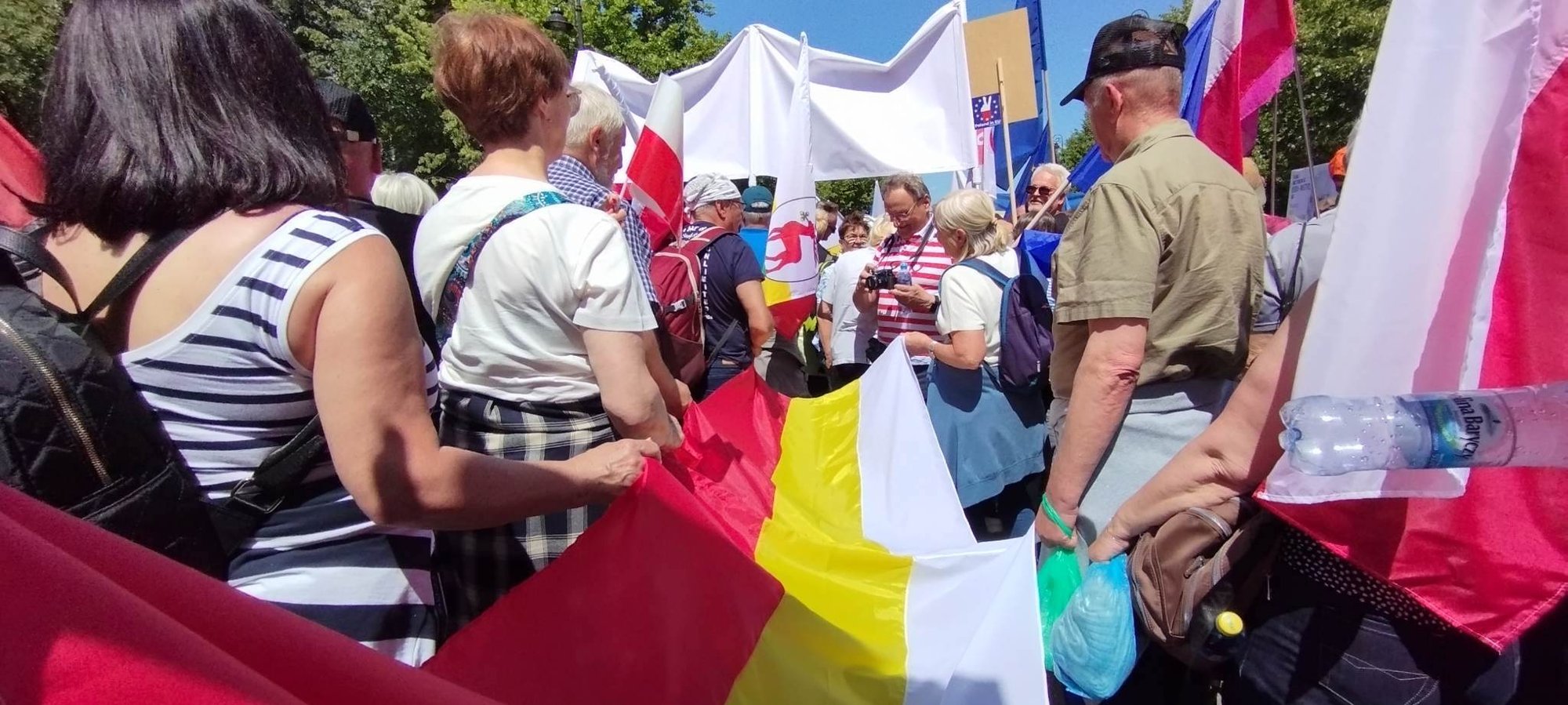 jeleniogorzanie-na-manifestacji-w-warszawie-115852