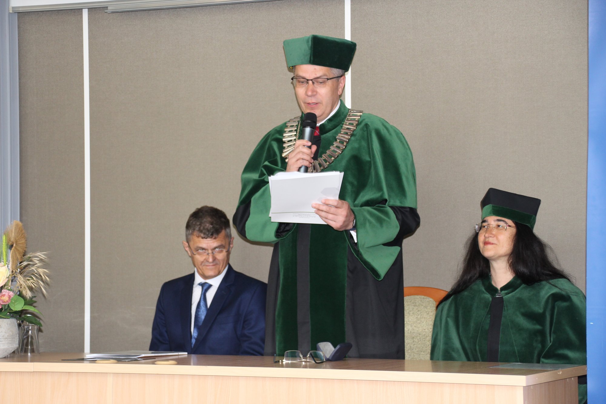 pierwsi-absolwenci-uniwersytetu-liderow-115913