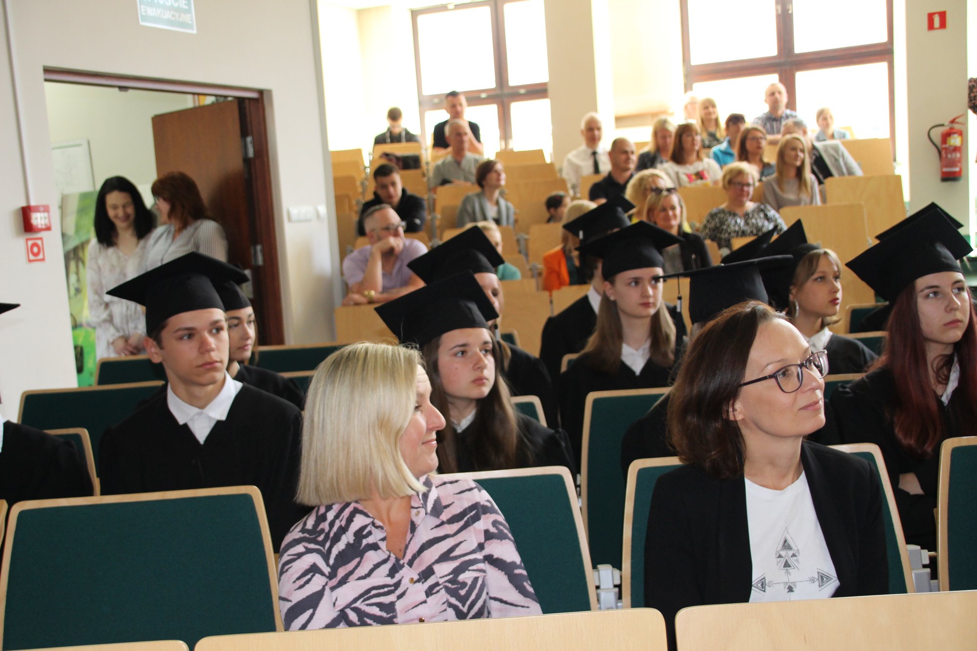 pierwsi-absolwenci-uniwersytetu-liderow-115913