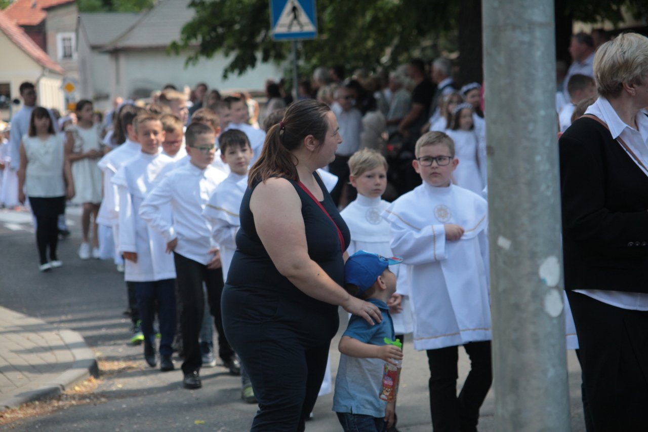 tumnie-na-procesji-115961
