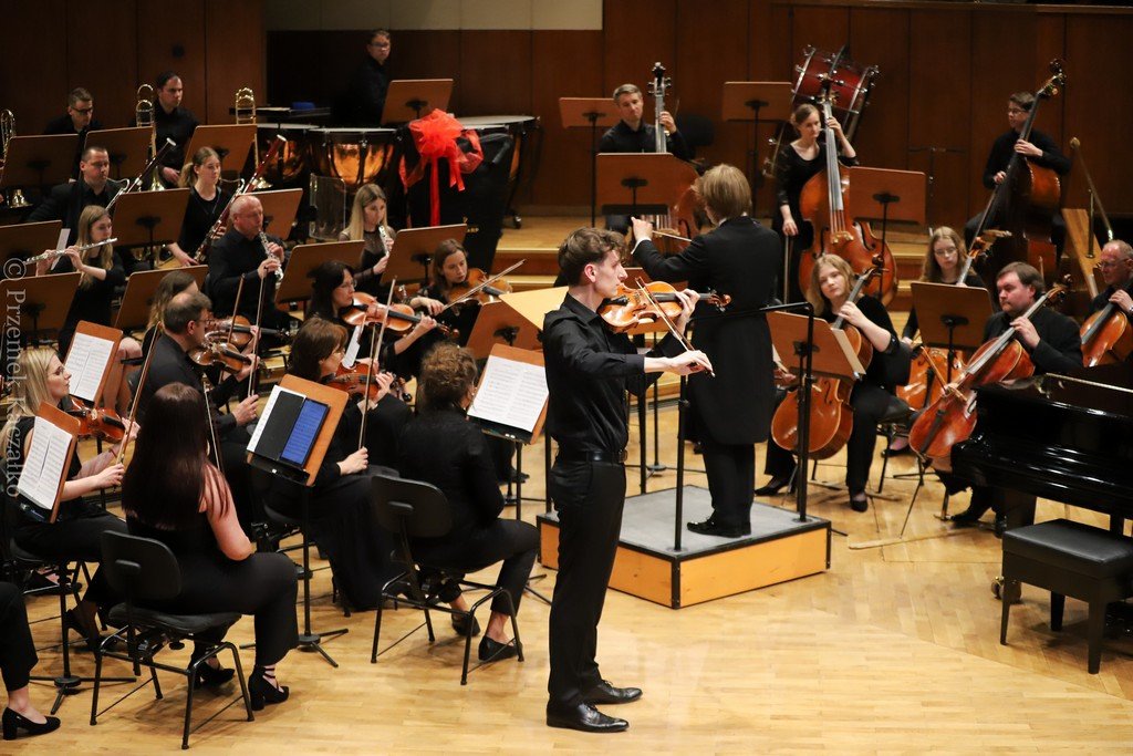 koncert-dyplomantow-szkoy-muzycznej-115971