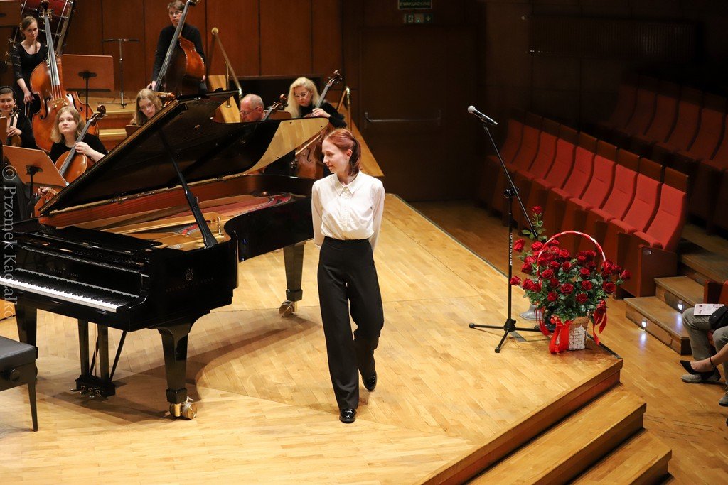 koncert-dyplomantow-szkoy-muzycznej-115971