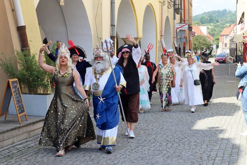neptun-odwiedzi-stolice-karkonoszy-116012