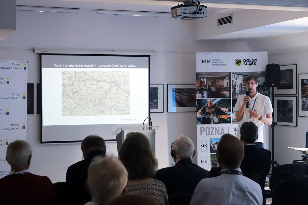 muzeum-z-miedzynarodowa-konferencja-116013