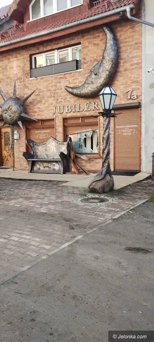 to-oni-okradli-jubilera-policja-ich-poszukuje-116048