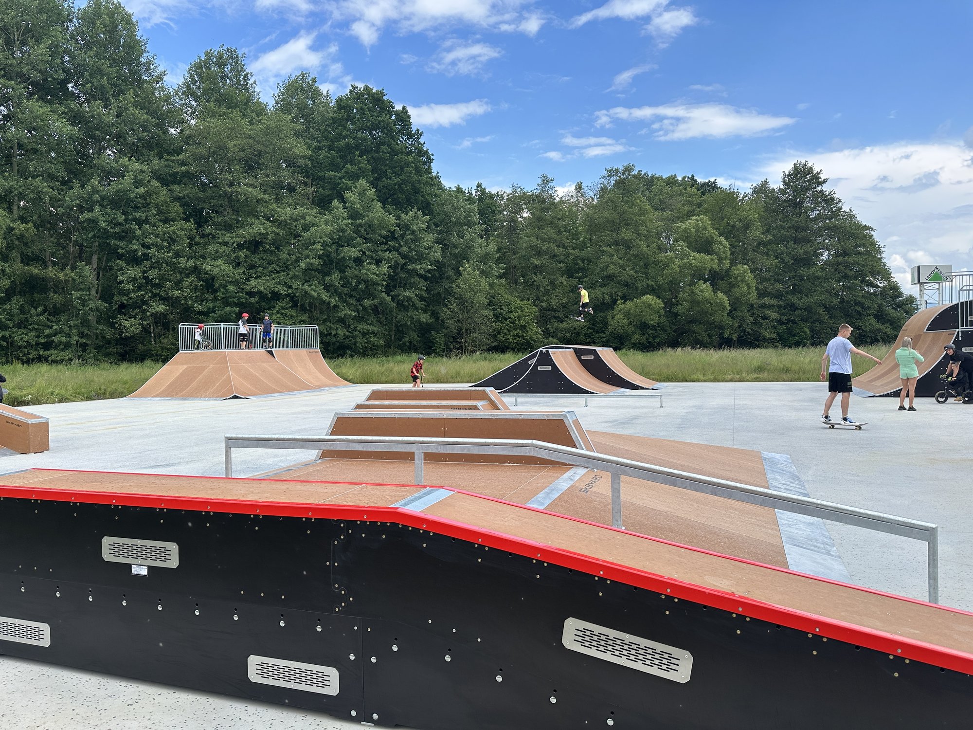 skate-park-na-zabobrzu-oficjalnie-oddany-w-uzytkowanie-116212