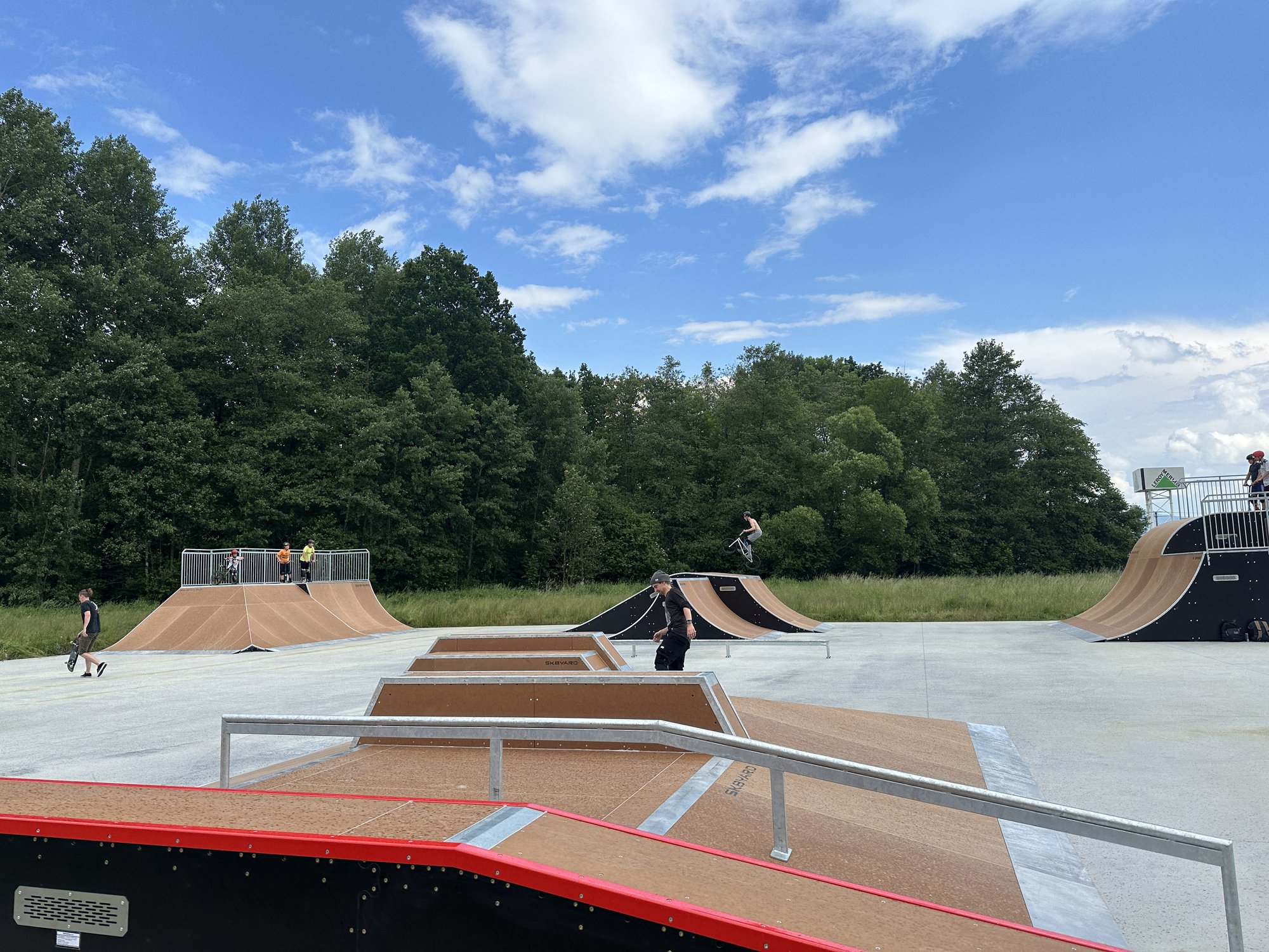 skate-park-na-zabobrzu-oficjalnie-oddany-w-uzytkowanie-116212