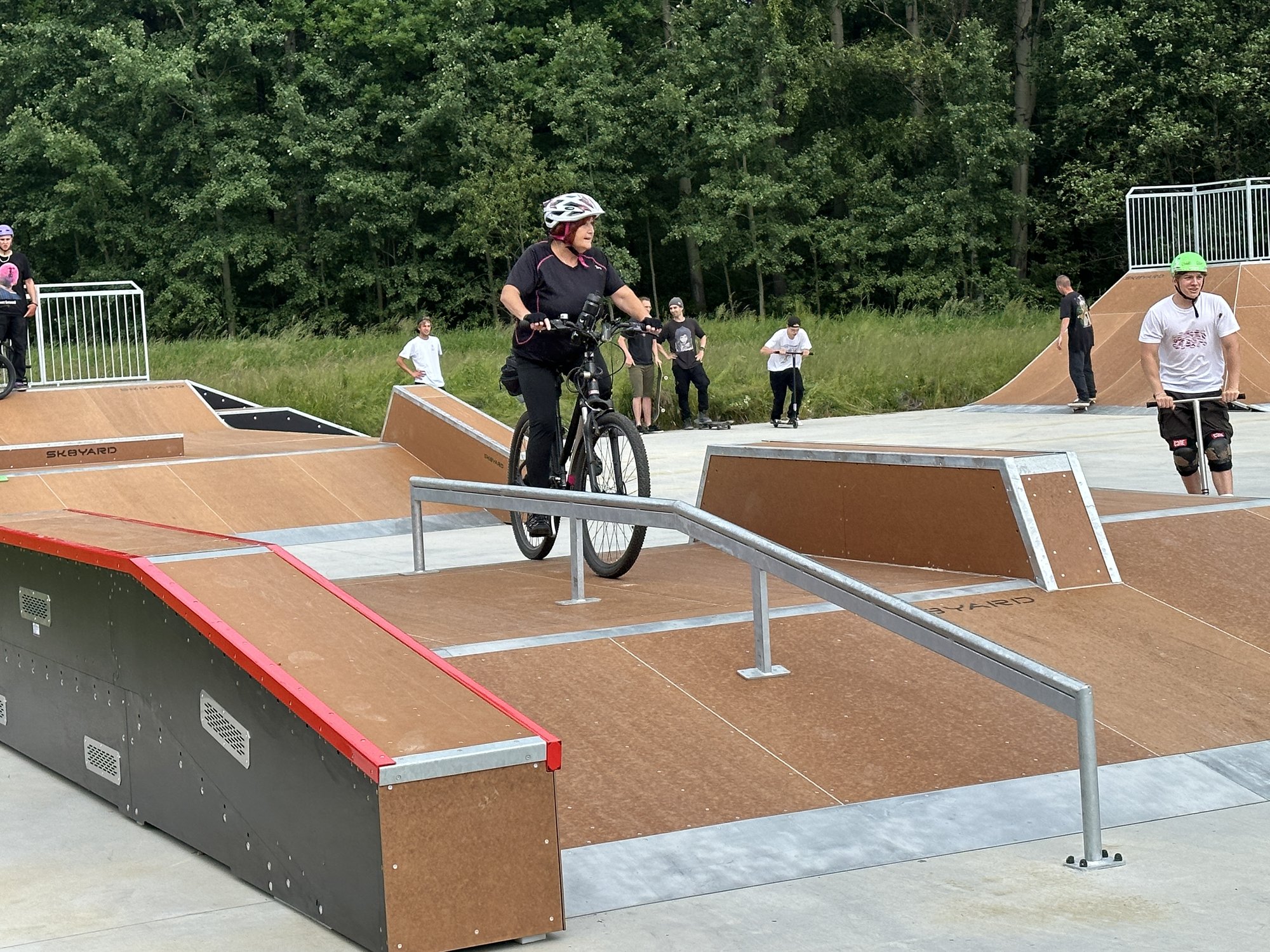 skate-park-na-zabobrzu-oficjalnie-oddany-w-uzytkowanie-116212