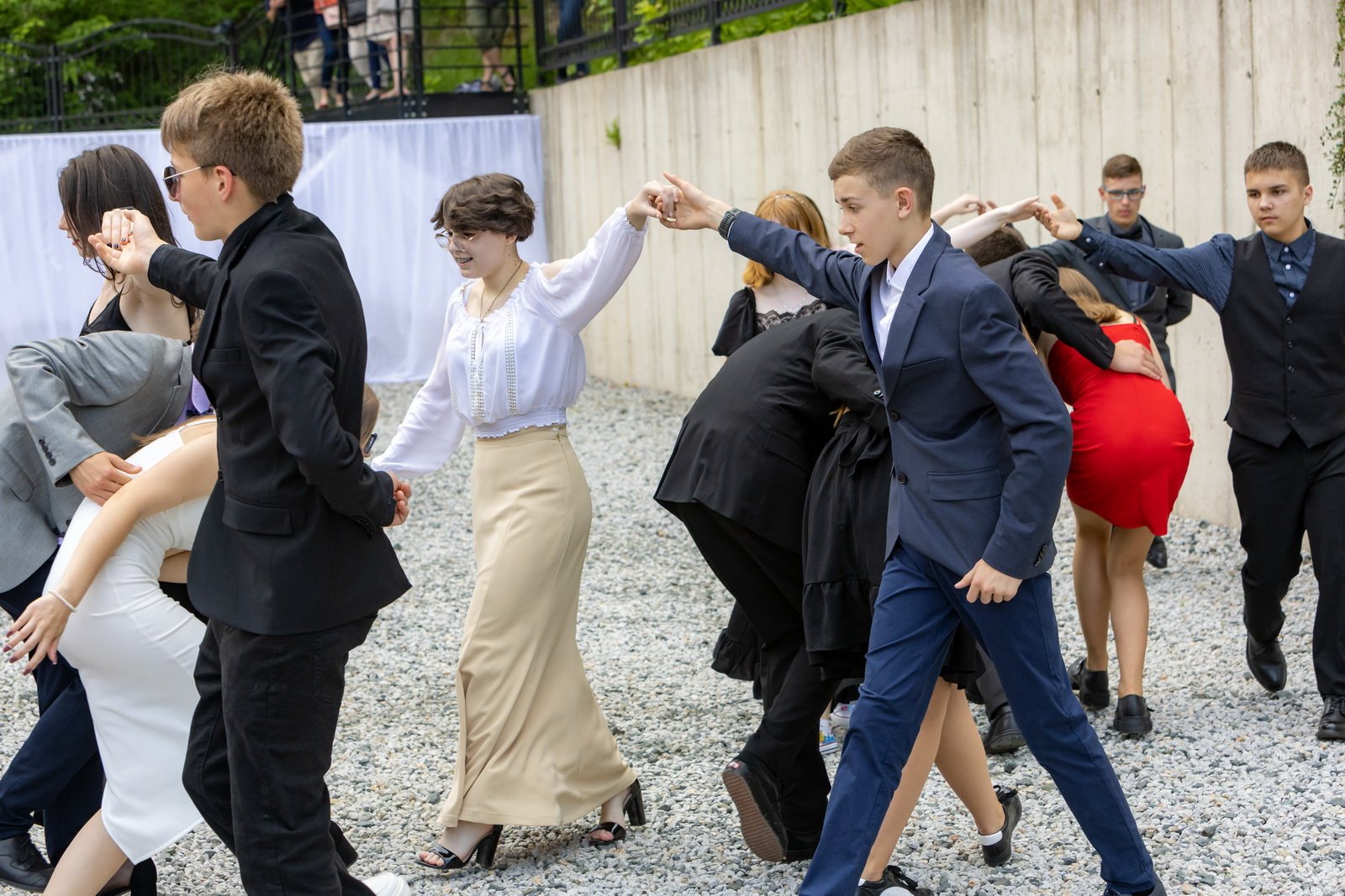 piekny-bal-na-pozegnanie-116335