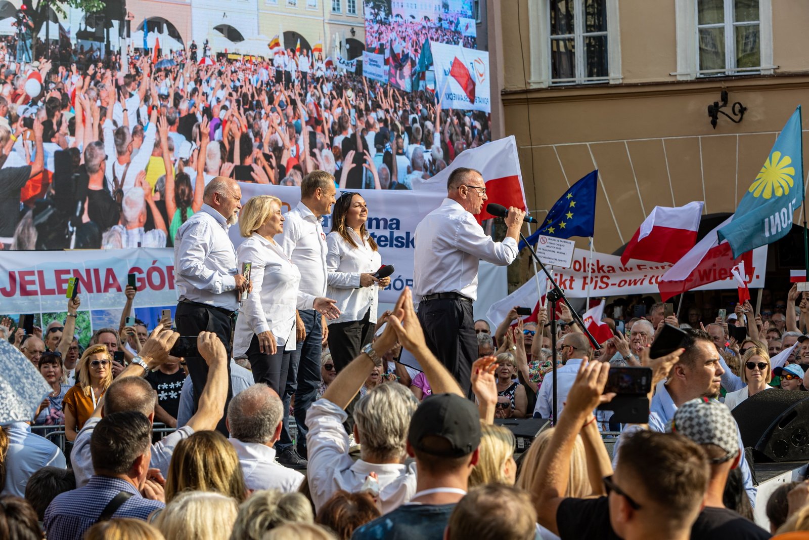 tumy-na-spotkaniu-z-donaldem-tuskiem-116365
