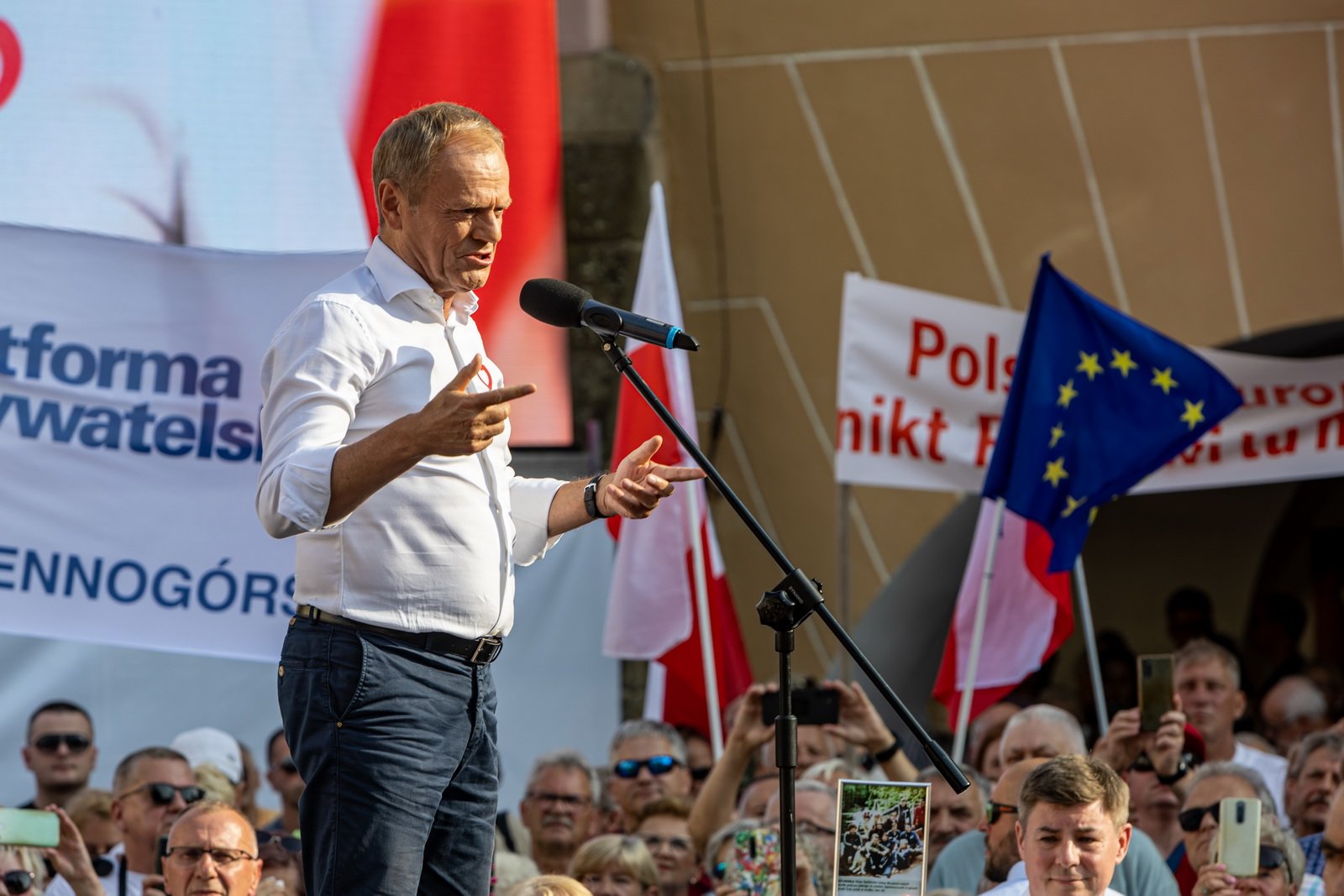 tumy-na-spotkaniu-z-donaldem-tuskiem-116365
