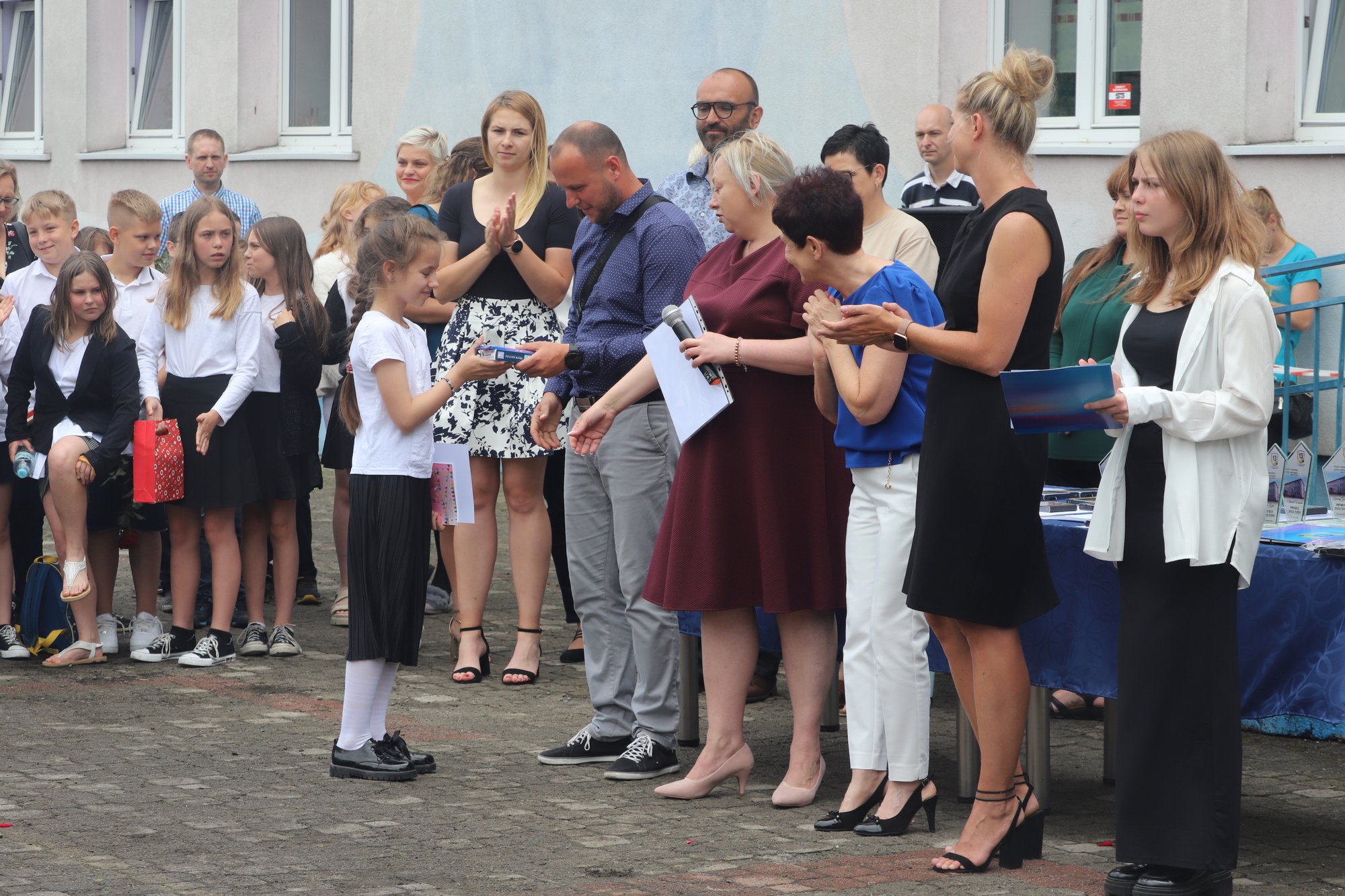 juz-wakacje-ostatni-dzwonek-w-trzynastce-116376