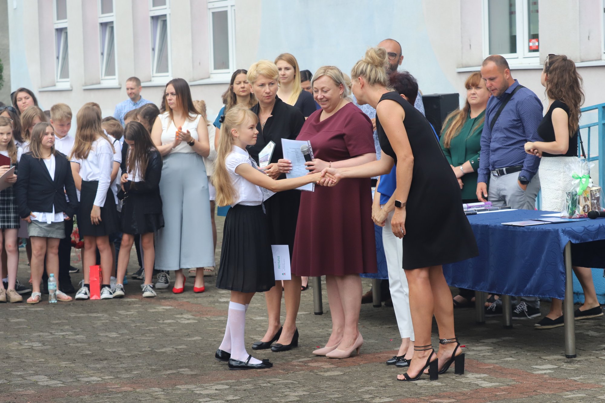 juz-wakacje-ostatni-dzwonek-w-trzynastce-116376