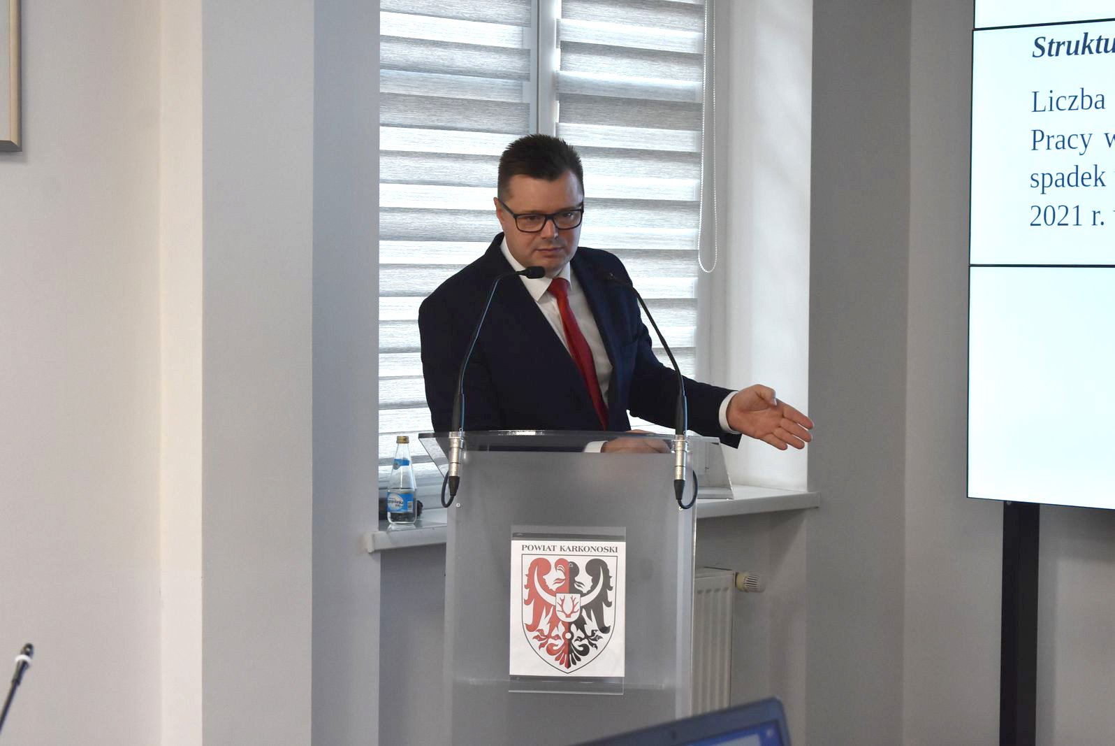 absolutorium-dla-zarzadu-powiatu-karkonoskiego-116394