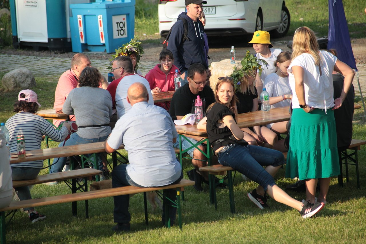 noc-swietojanska-u-podnoza-sniezki-116417