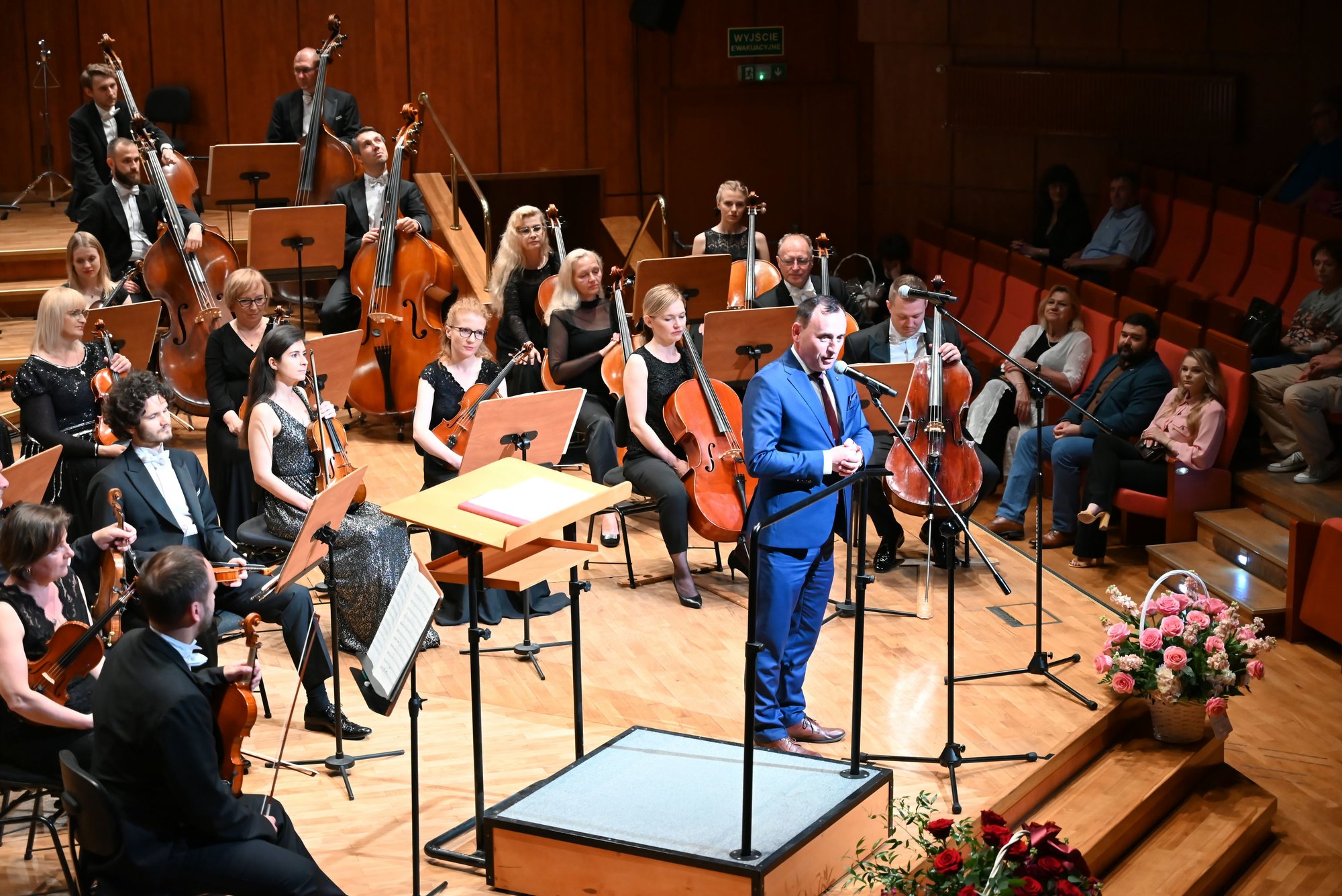 wspaniay-koncert-na-fina-59-sezonu-artystycznego-116421