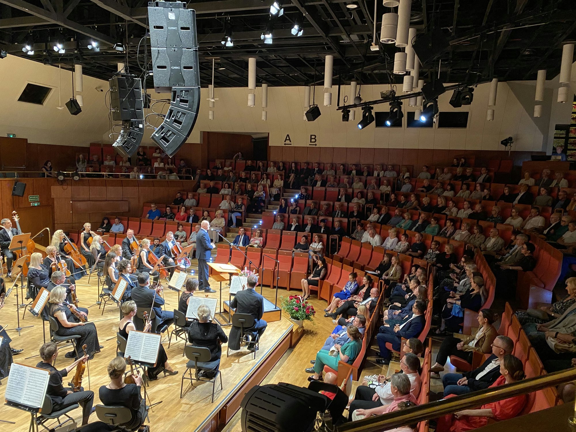 wspaniay-koncert-na-fina-59-sezonu-artystycznego-116421