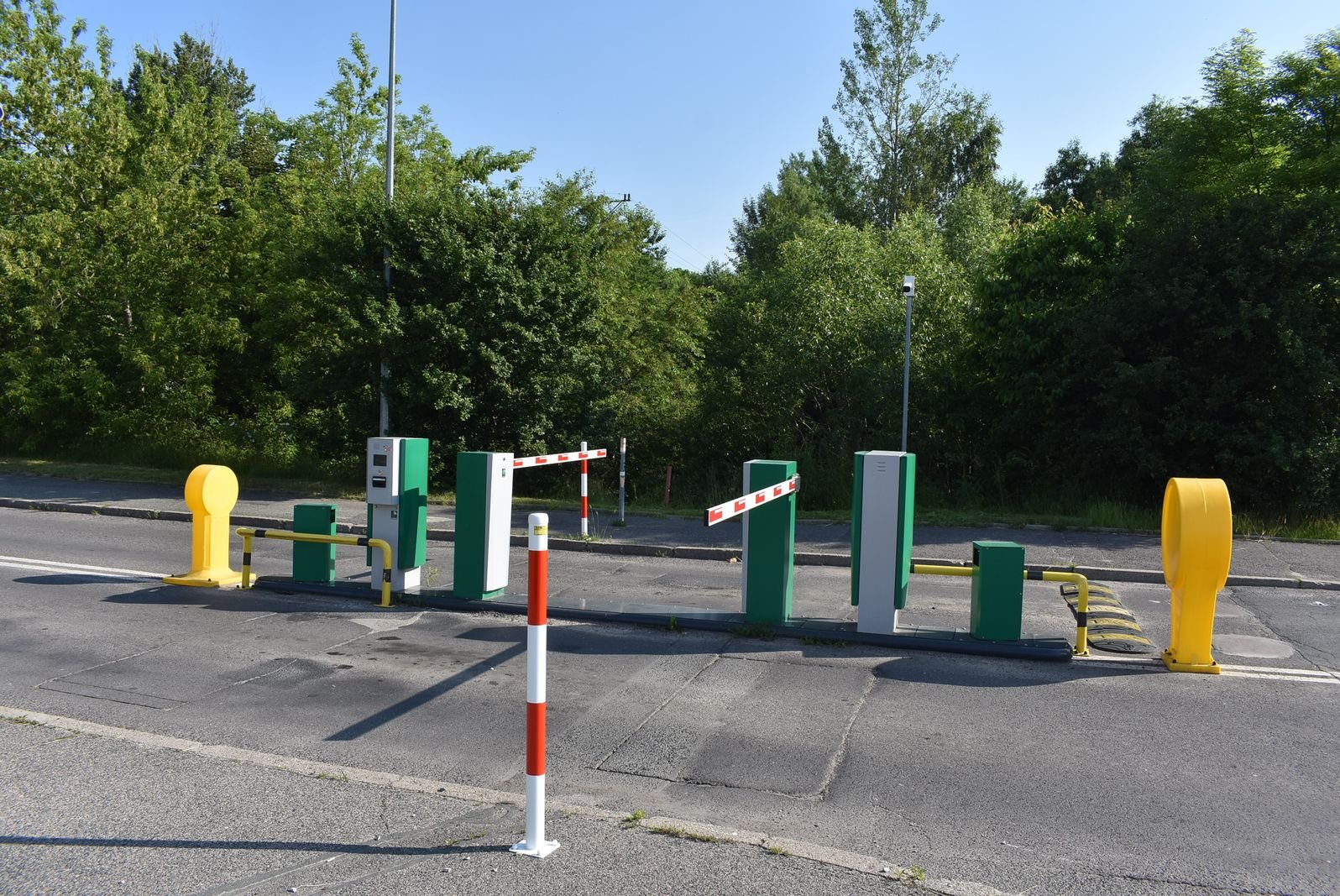 wroci-ulga-w-opatach-na-szpitalnym-parkingu-116468