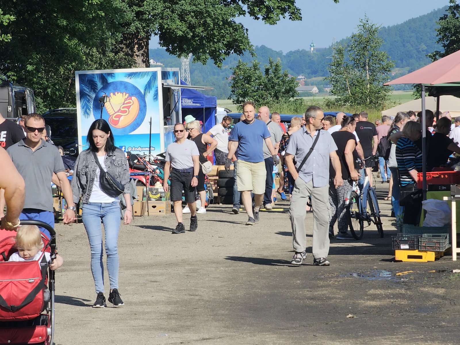 targowisko-roznosci-na-cieplickiej-giedzie-116499
