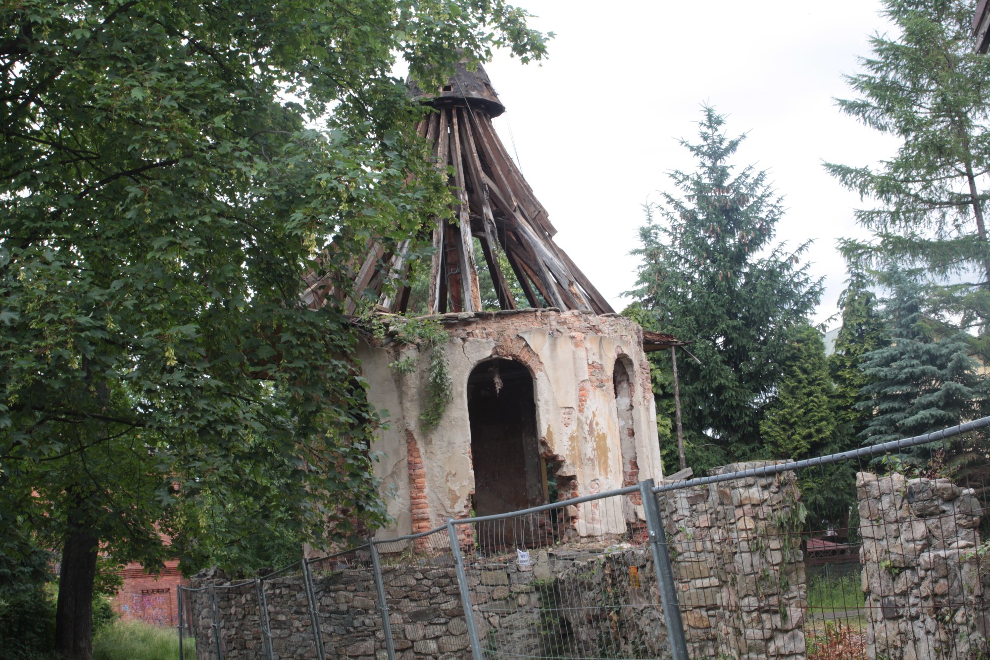 pawilon-oficerski-zostanie-odbudowany-116525