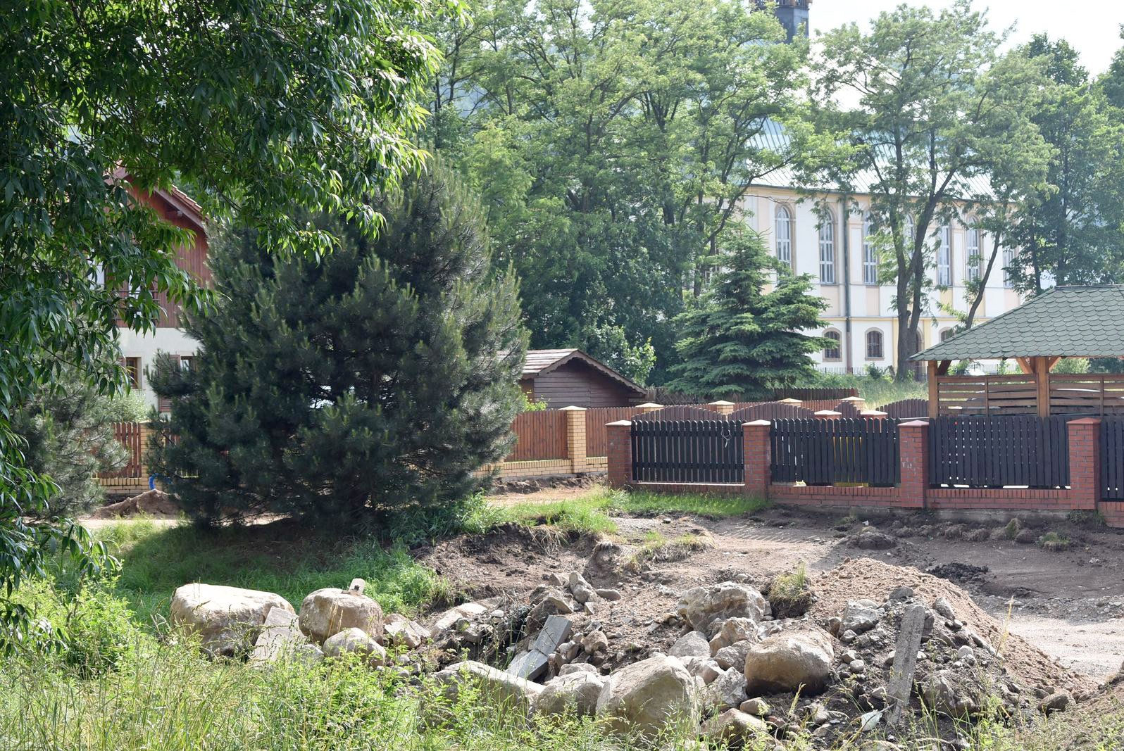 trwa-budowa-drogi-przy-magistracie-116588