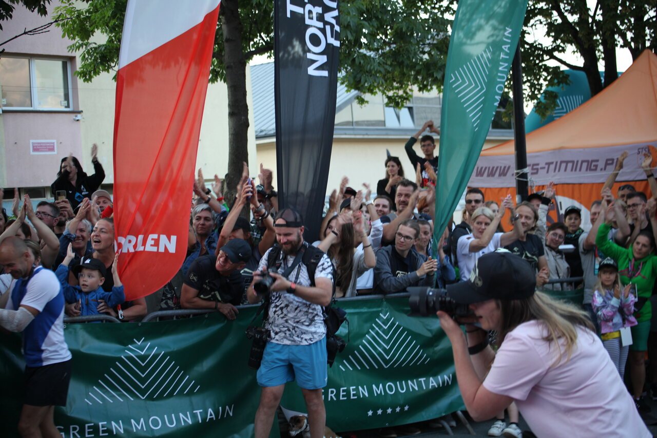 prawie-1000-osob-biego-na-sniezke-116724