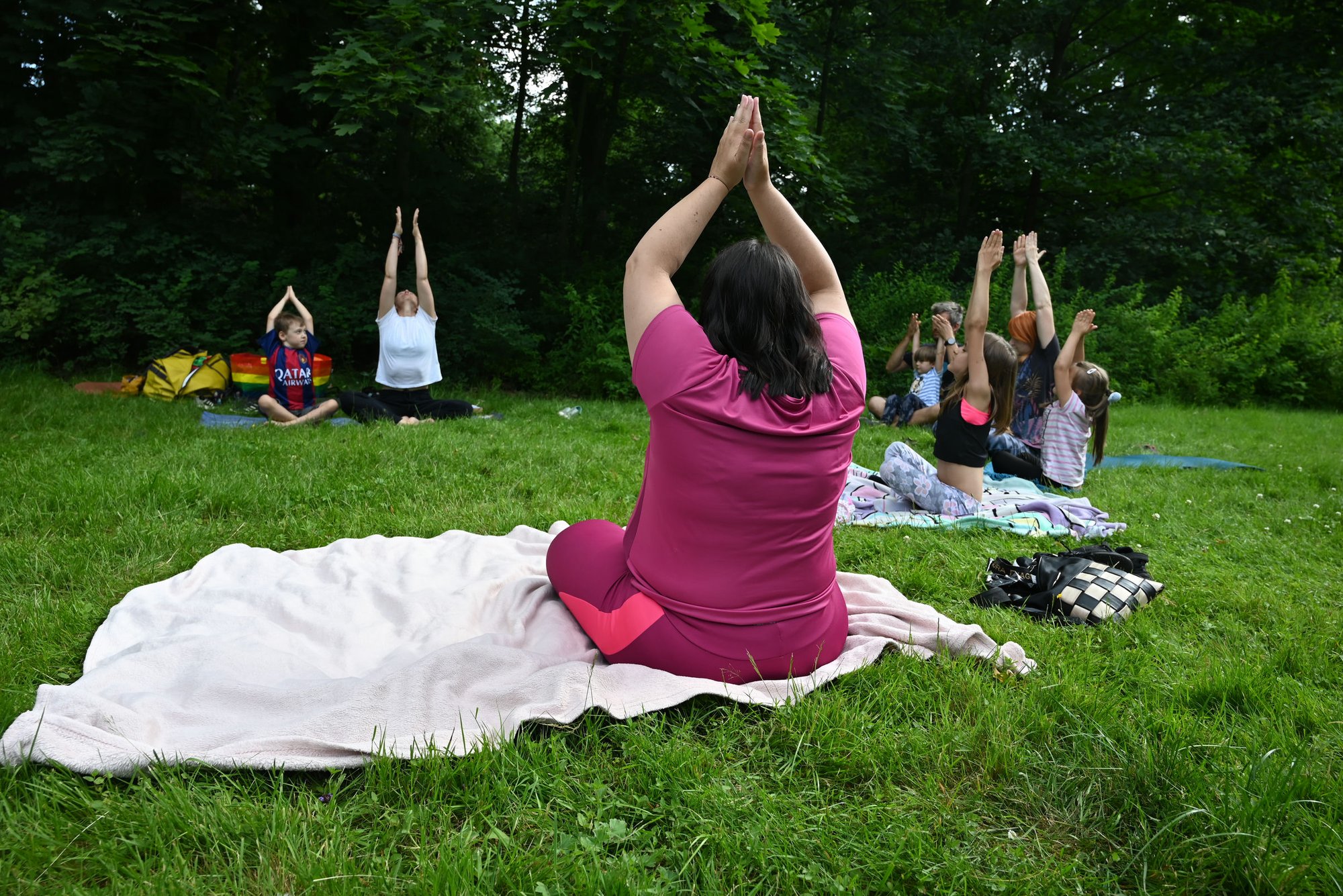 joga-rodzinna-w-parku-116746