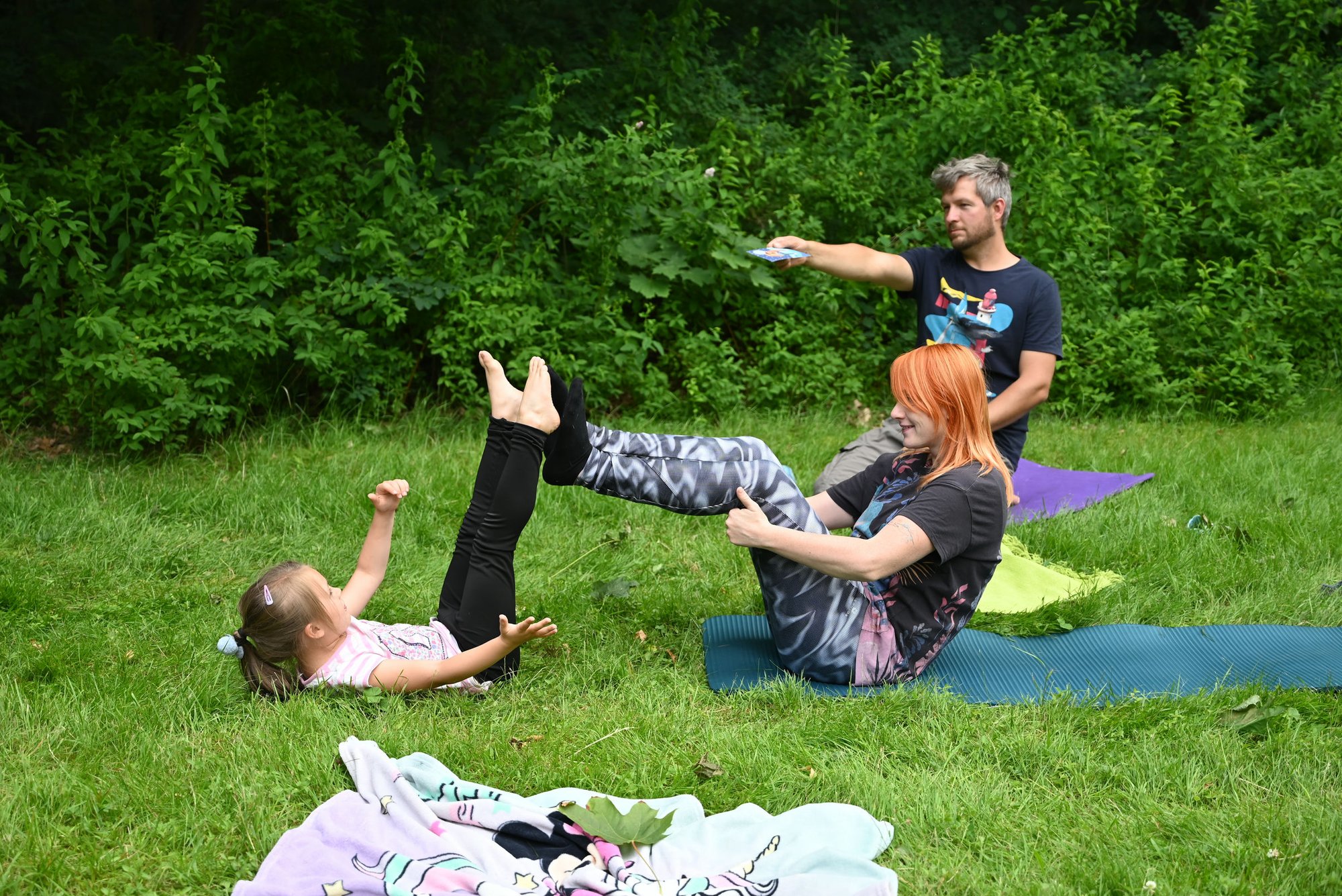 joga-rodzinna-w-parku-116746