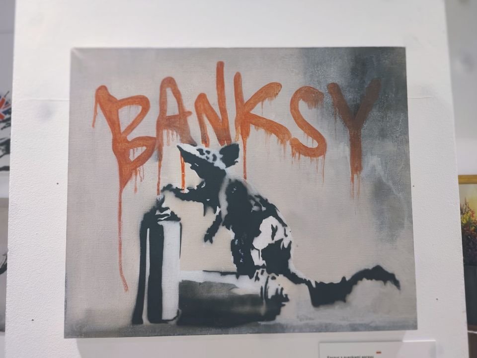 kultowy-banksy-w-jeleniej-gorze-116790