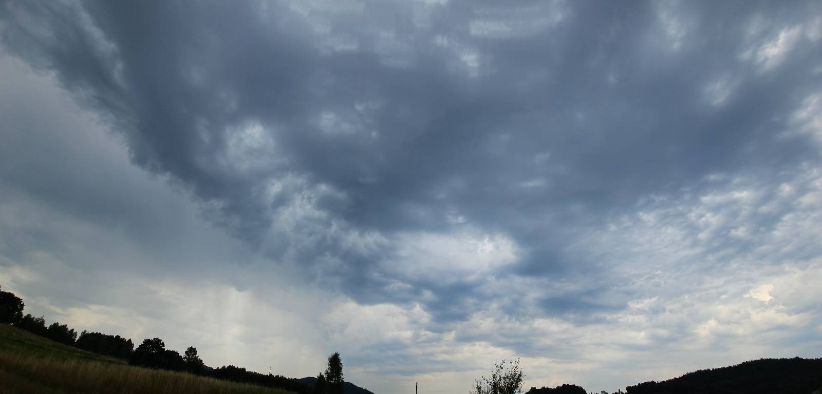 spodziewane-burze-deszcz-i-silny-wiatr-aktualizacja-116809