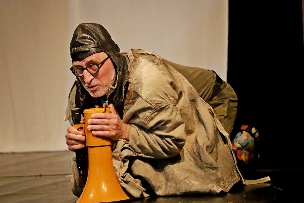 spektakl-teatru-maska-z-zaproszeniem-na-sri-lanke-116826