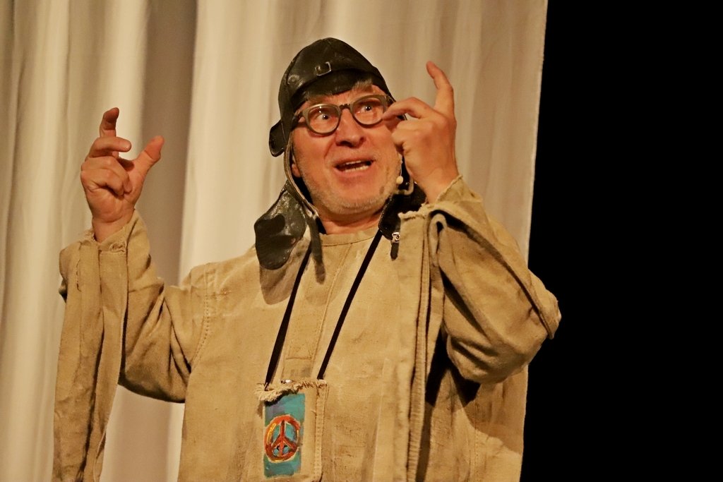 spektakl-teatru-maska-z-zaproszeniem-na-sri-lanke-116826