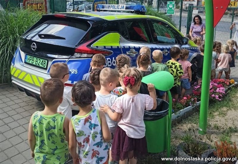 policja-u-przedszkolakow-116881