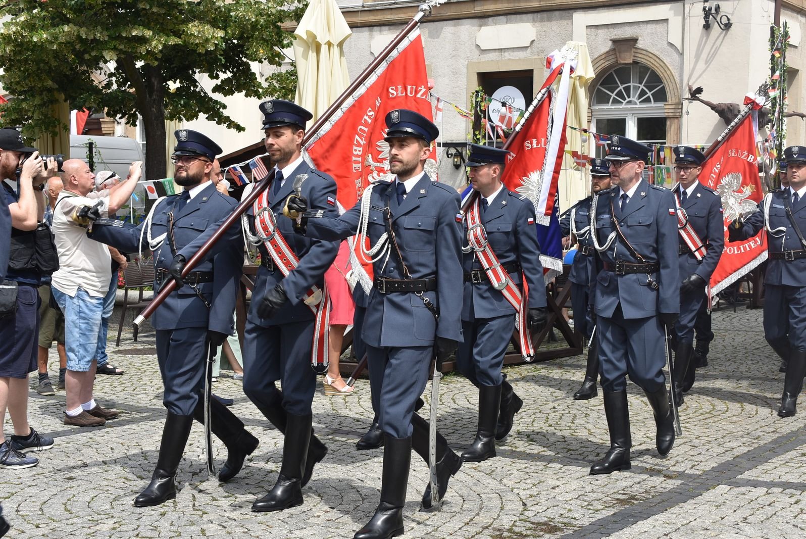 sztandar-dla-aresztu-sledczego-116920
