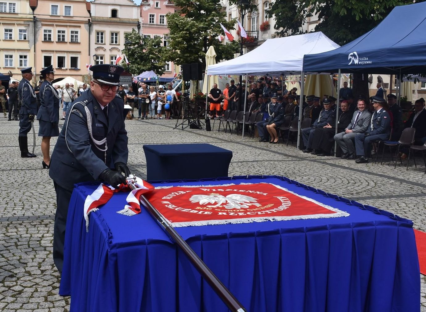 sztandar-dla-aresztu-sledczego-116920