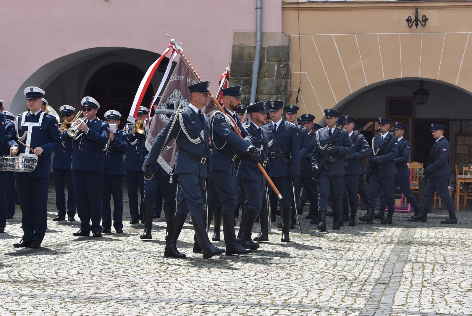 sztandar-dla-aresztu-sledczego-116920
