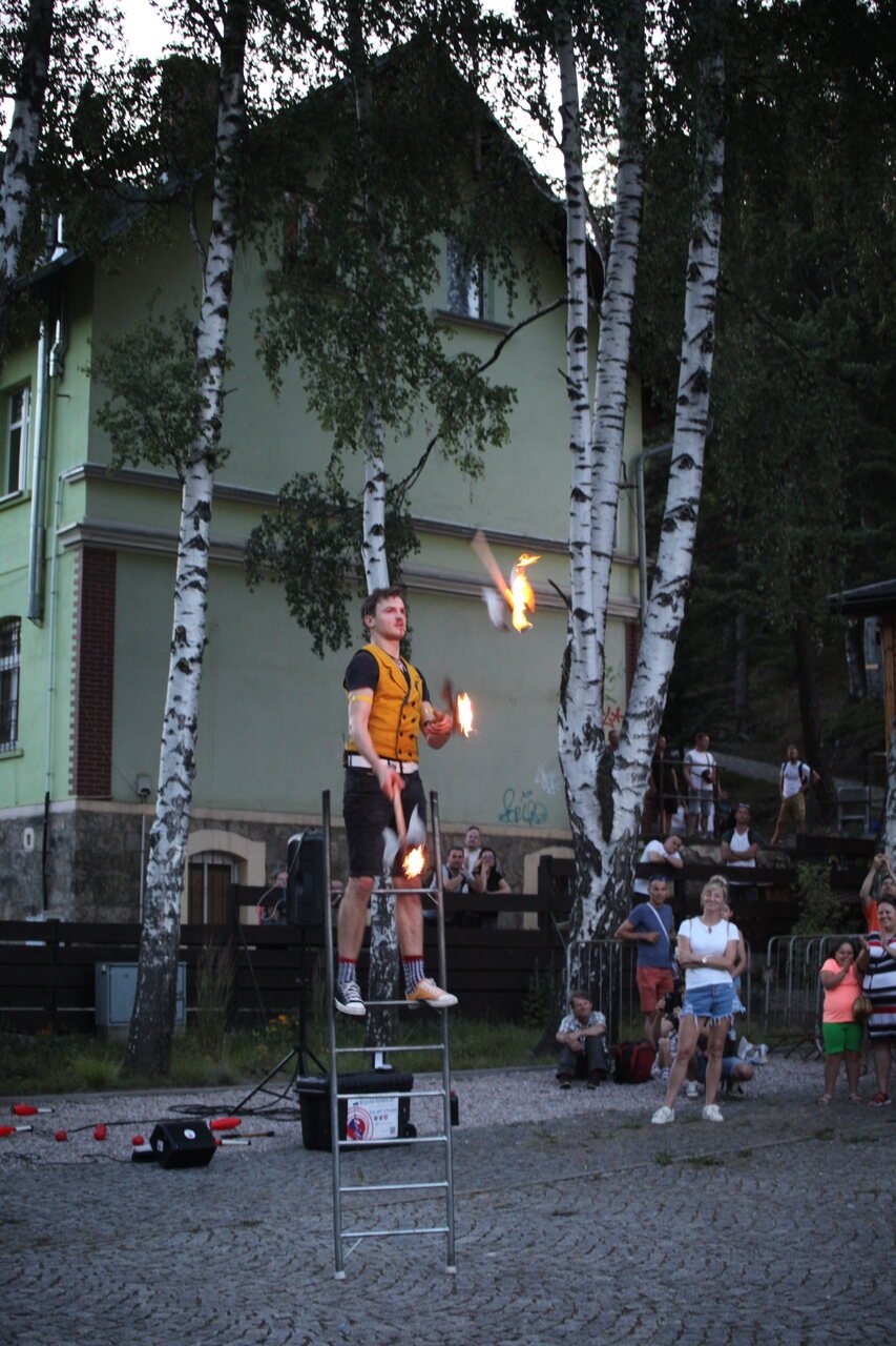 trzy-dni-szalenstwa-116976