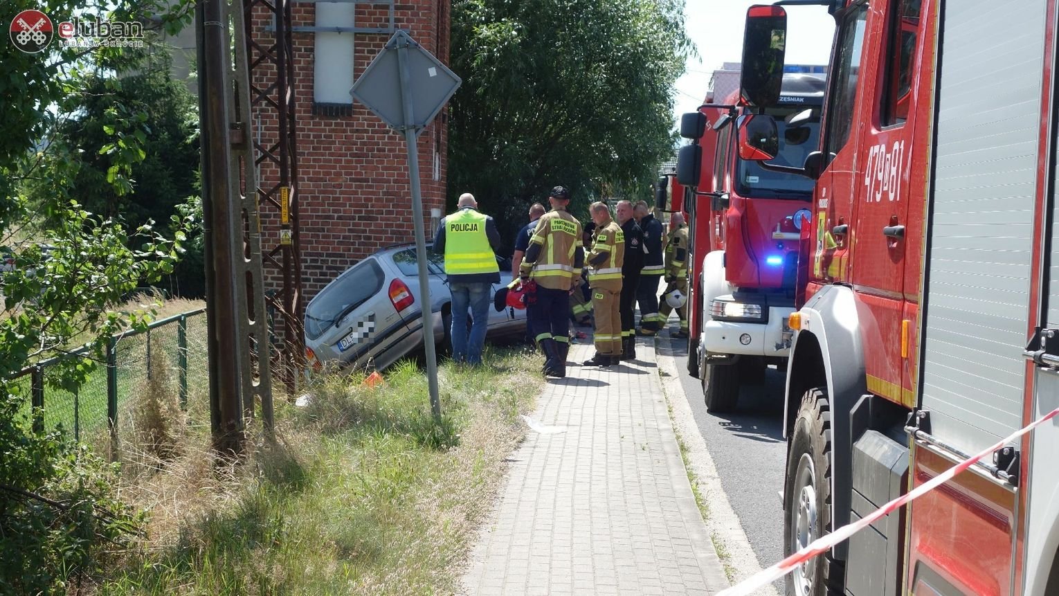 kierowca-zasab-i-uderzy-w-transformator-116984