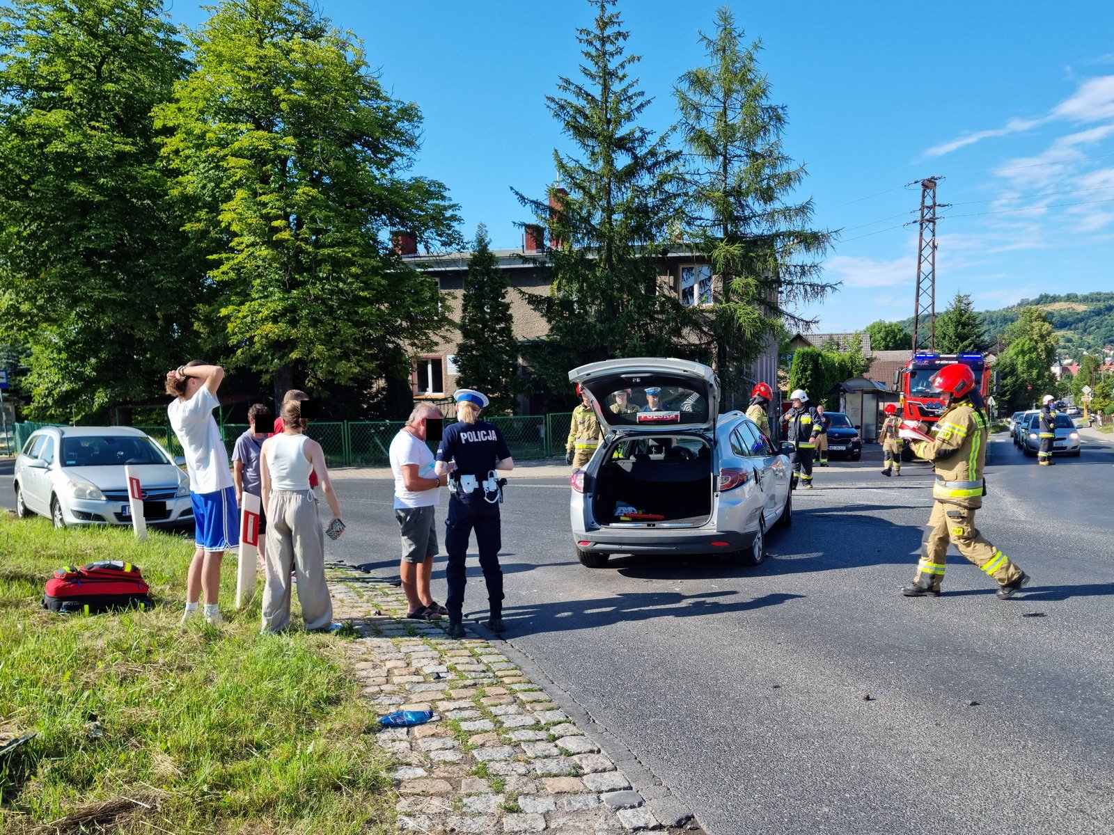 zderzenie-samochodow-w-jezowie-sudeckim-117017