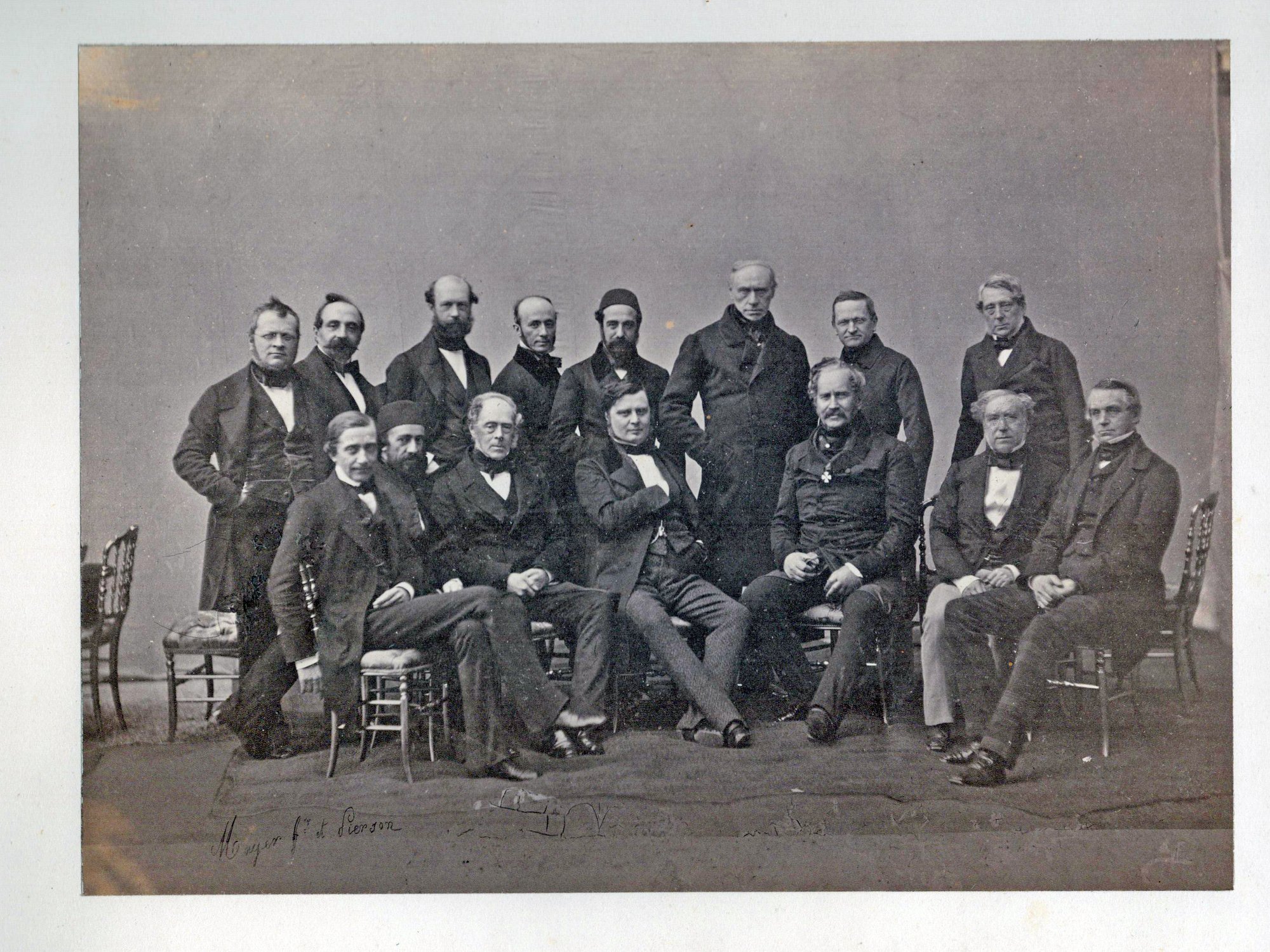 Uczestnicy Kongresu Paryskiego–(traktat pokojowy po wojnie krymskiej) Atelier Meyer & Pierson, Paryż , luty–marzec 1856
