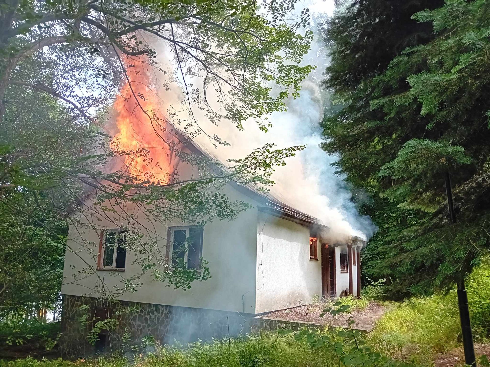 pozar-pustostanu-w-swieradowie-zdroju-117168