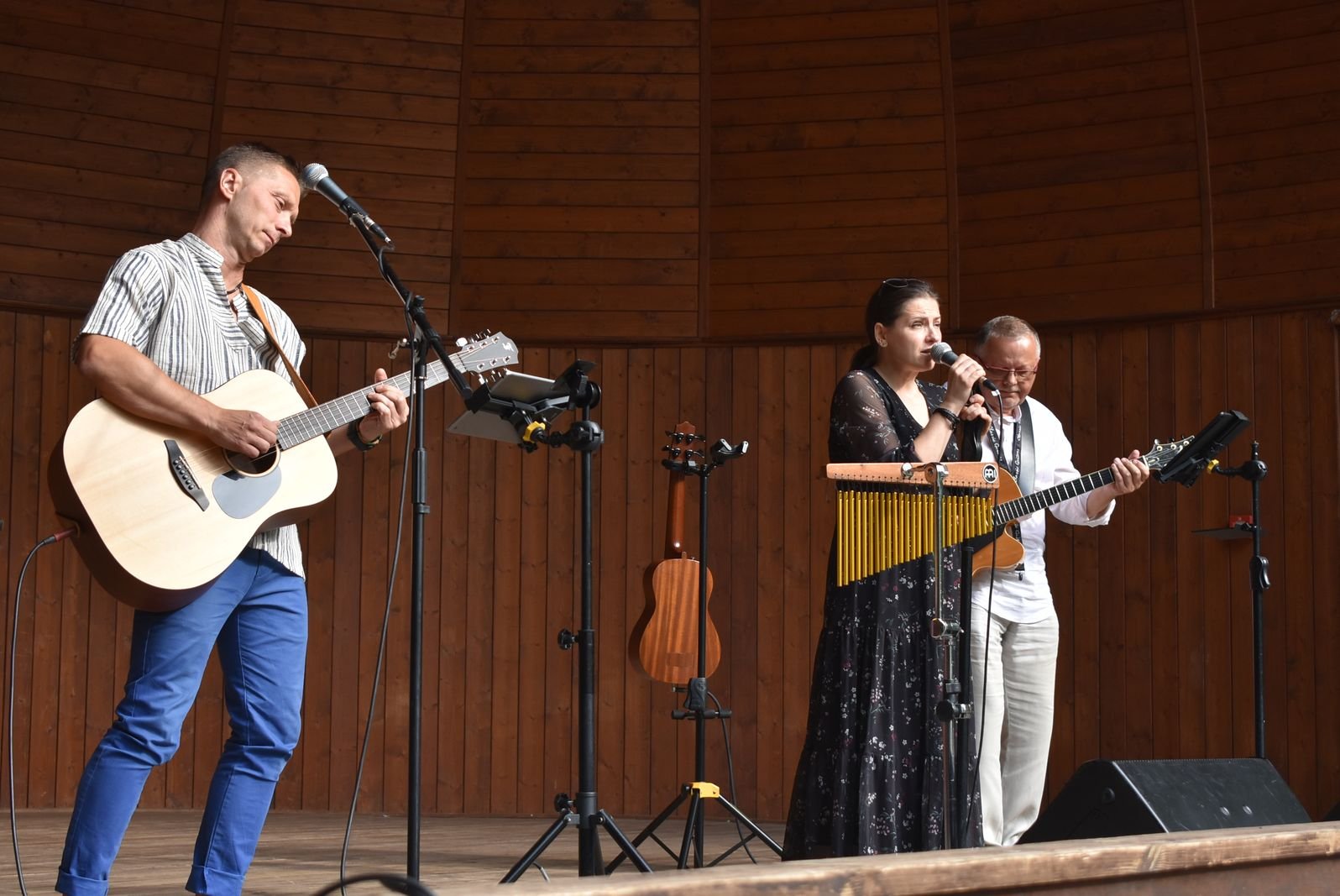 promenadowy-koncert-zespou-ama-trio-117290