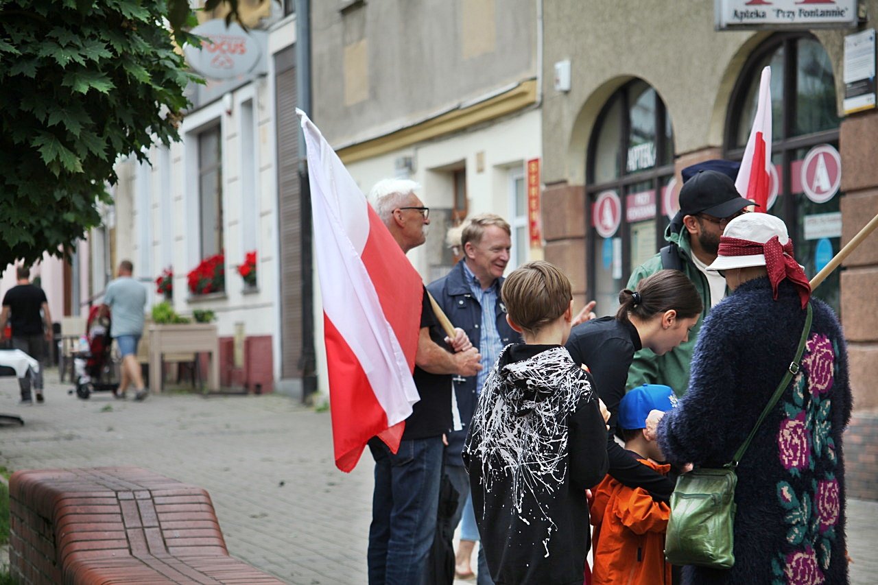 kowarzanie-w-hodzie-powstancom-warszawskim-117357