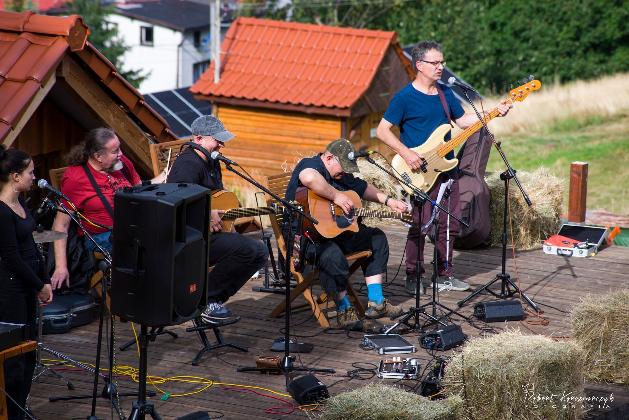 koncert-na-dachu-w-chacie-izerskiej-117386
